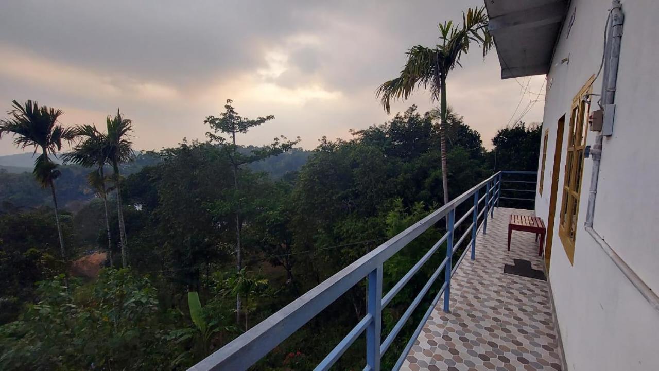 Greenpepperhomestay Munnar Anaviratty Ngoại thất bức ảnh