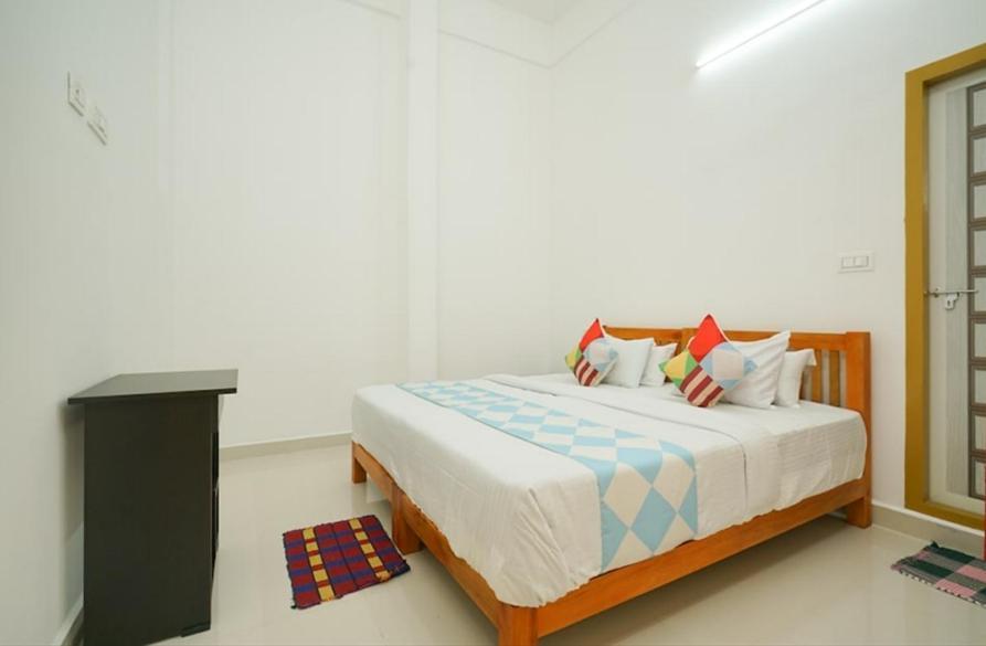 Greenpepperhomestay Munnar Anaviratty Ngoại thất bức ảnh